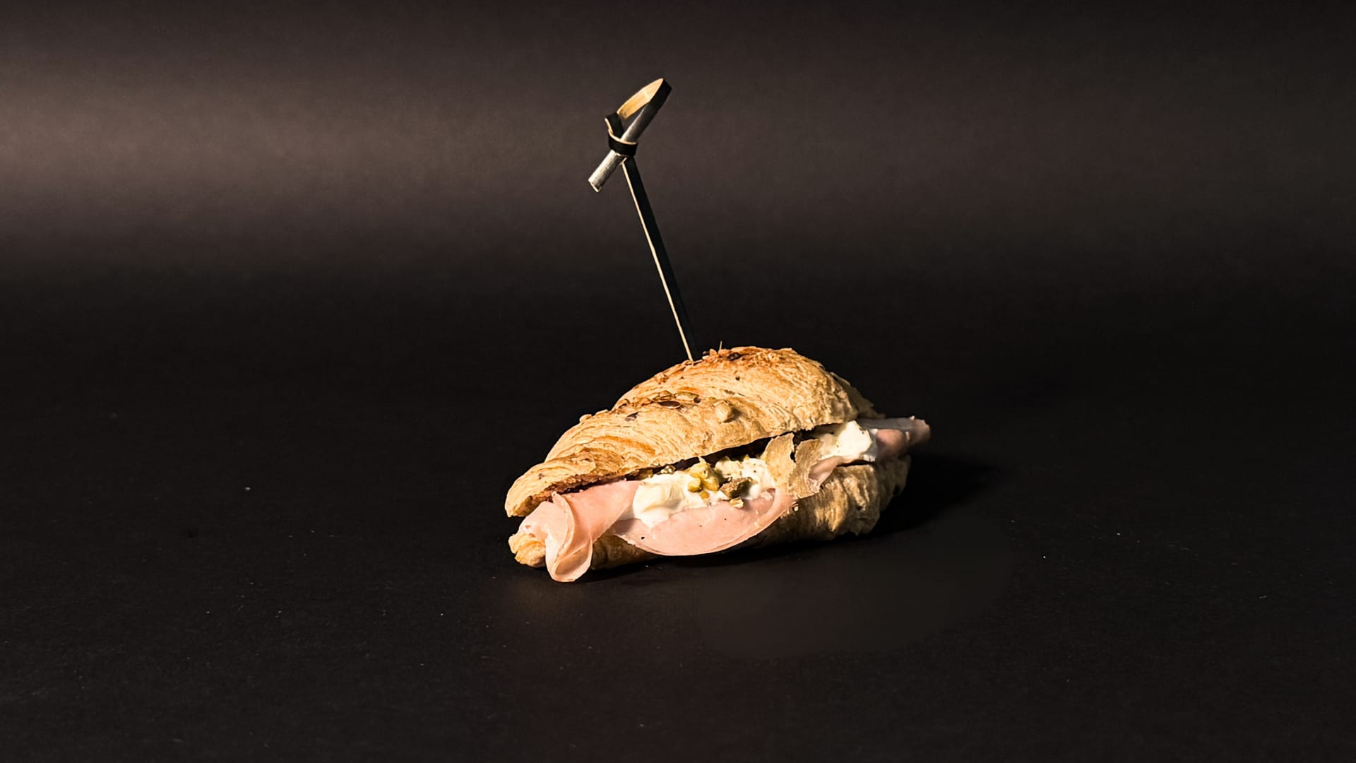 Cornettini mortadella e stracciatella